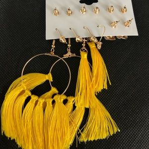 6 pairs of earrings very stylish